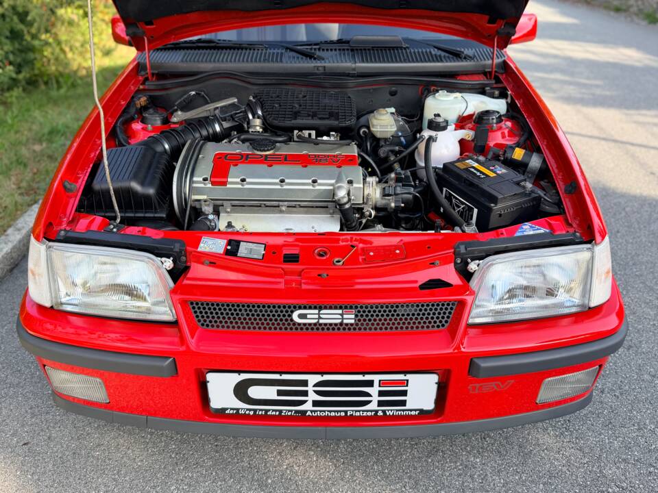 Image 20/33 of Opel Kadett 2,0i GSi 16V (1988)