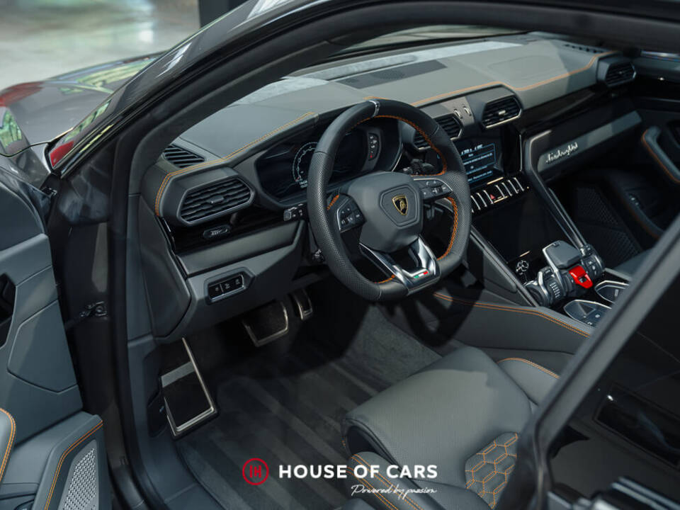 Bild 15/25 von Lamborghini Urus (2022)