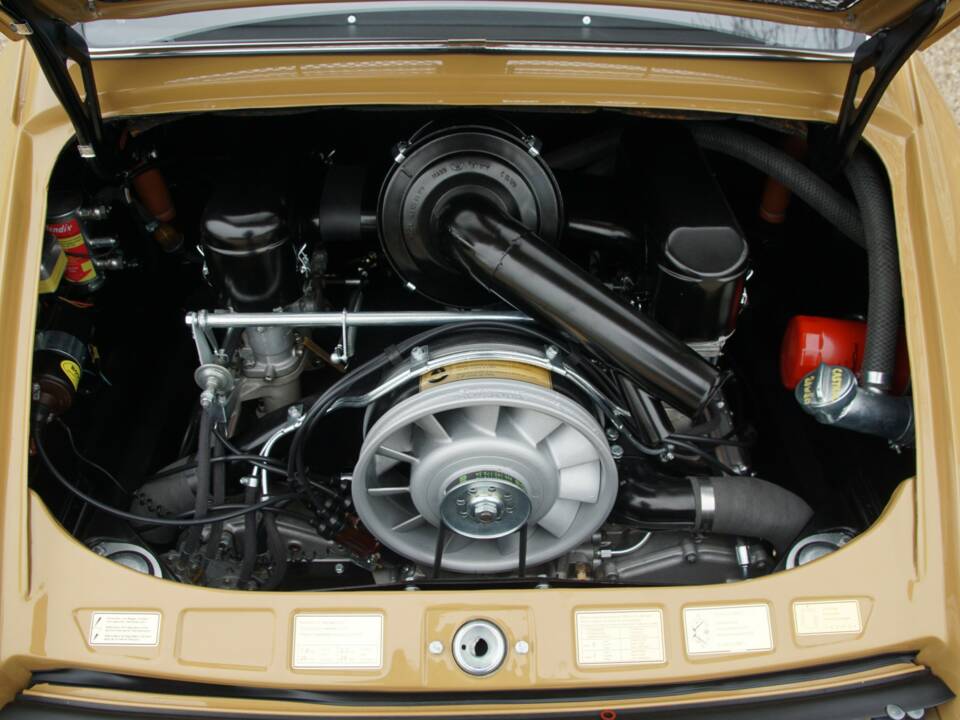 Immagine 4/50 di Porsche 911 2.0 (1965)