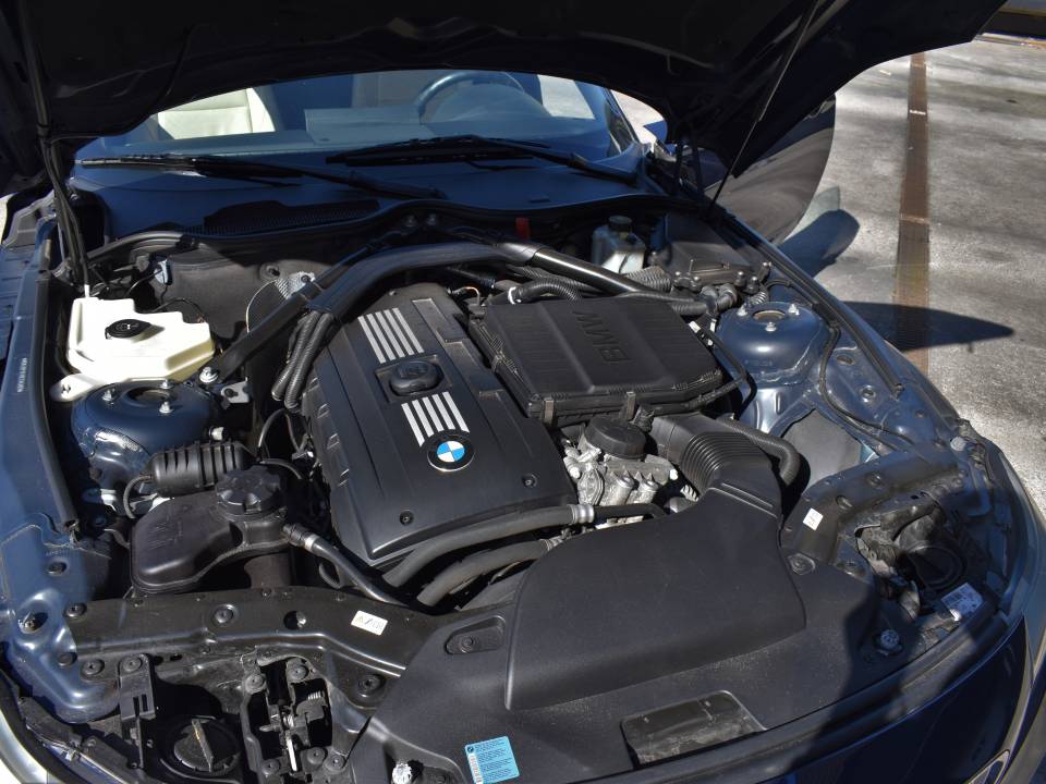 Afbeelding 15/15 van BMW Z4 sDrive35i (2010)