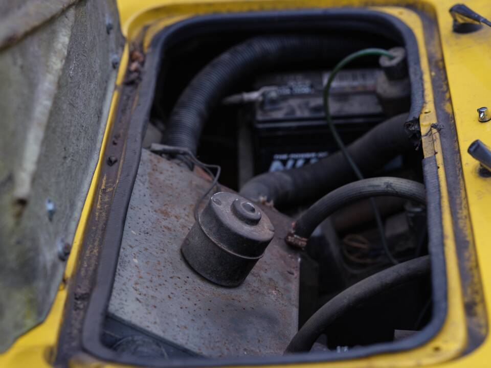 Bild 5/32 von Reliant Regent Van 10cwt (1969)