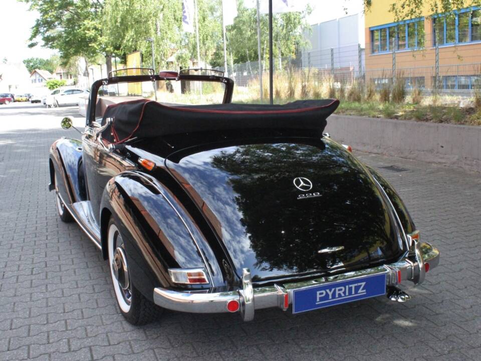 Afbeelding 27/29 van Mercedes-Benz 220 Cabriolet A (1955)