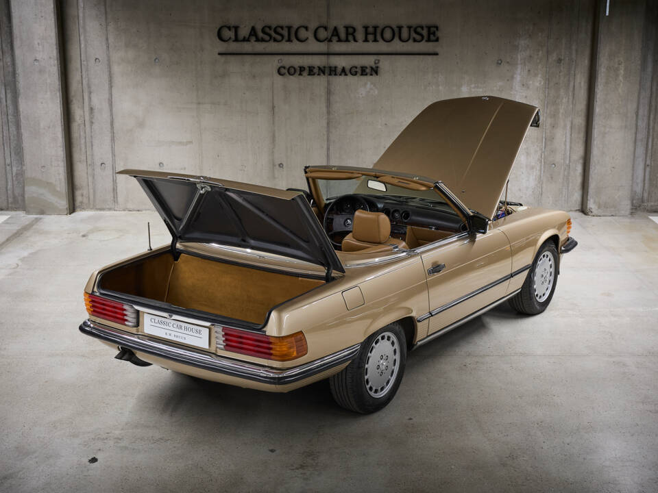 Image 99/99 of Mercedes-Benz 300 SL (1987)