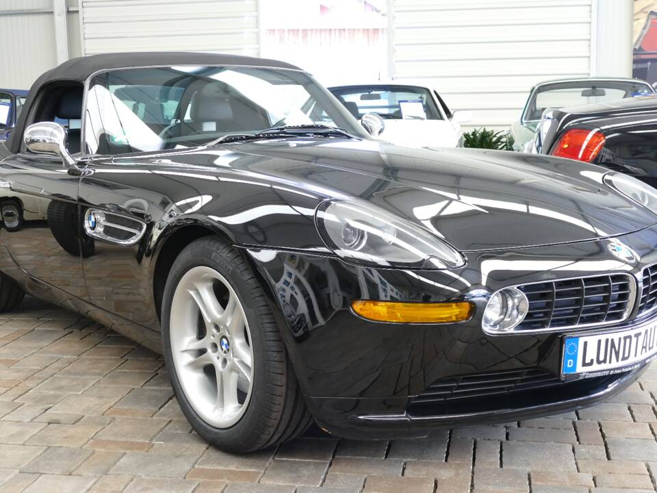 Immagine 4/22 di BMW Z8 (2000)