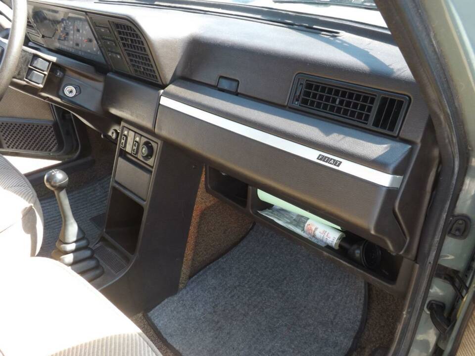 Afbeelding 18/50 van FIAT Regata 70 S (1984)