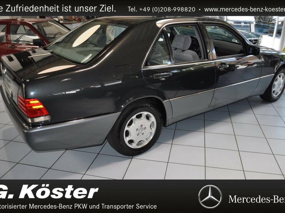 Image 6/13 of Mercedes-Benz S 320 (1992)
