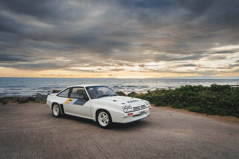 Bild 15/50 von Opel Manta 400 2,4 (1983)