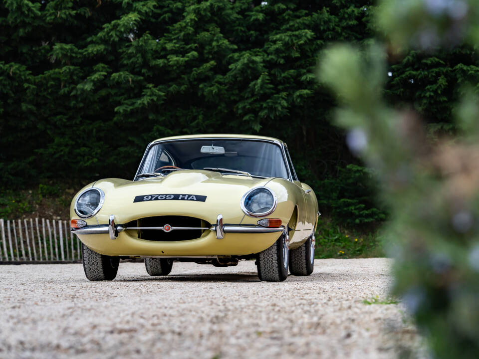 Image 9/38 of Jaguar Type E 3.8 (1963)