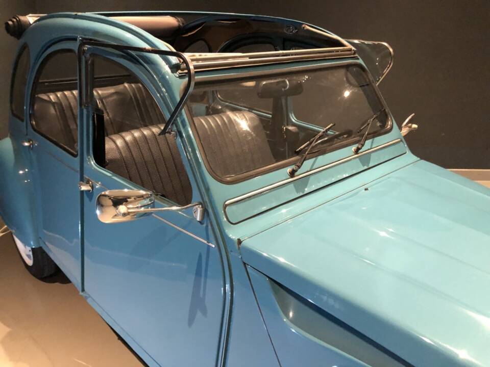 Immagine 8/20 di Citroën 2 CV 6 (1983)