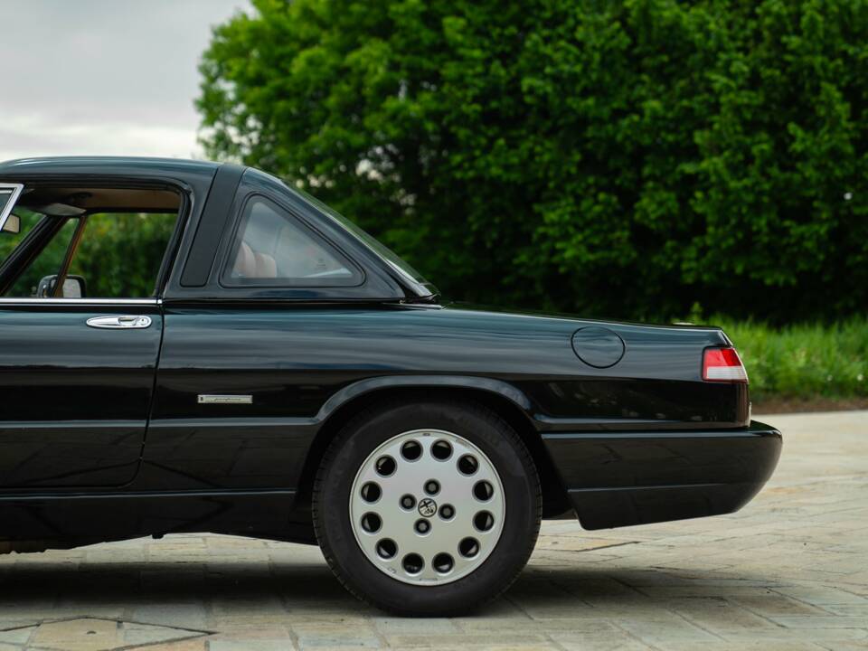 Image 13/50 of Alfa Romeo 2.0 Spider (1991)