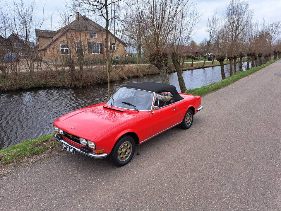 Image 5/14 of Peugeot 504 Convertible (1970)