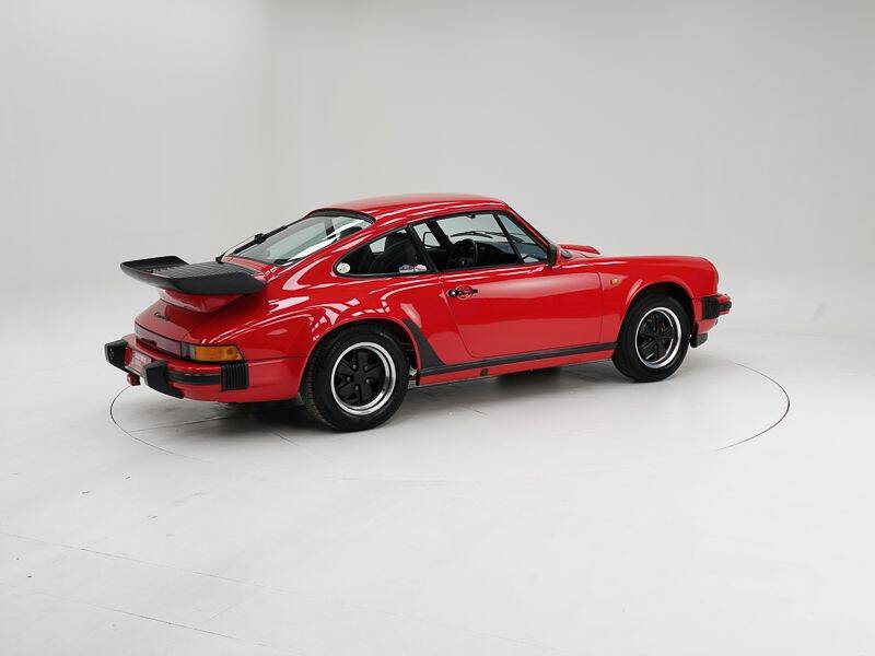 Image 2/15 of Porsche 911 SC 3.0 (1982)