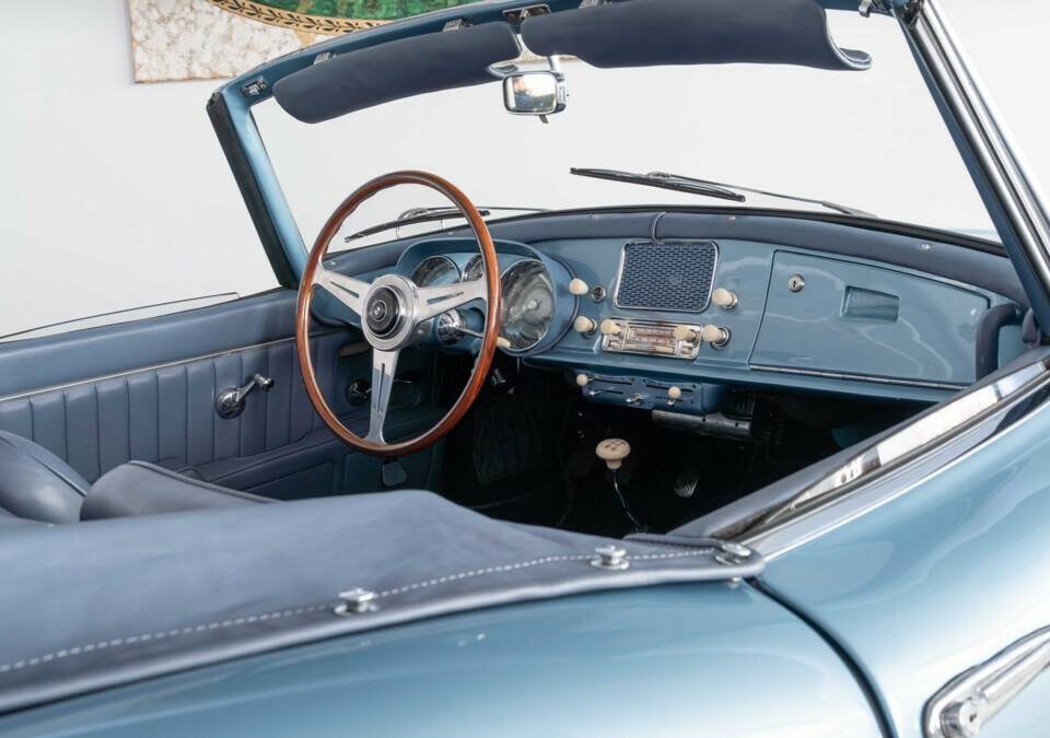 Bild 24/35 von BMW 507 (1957)