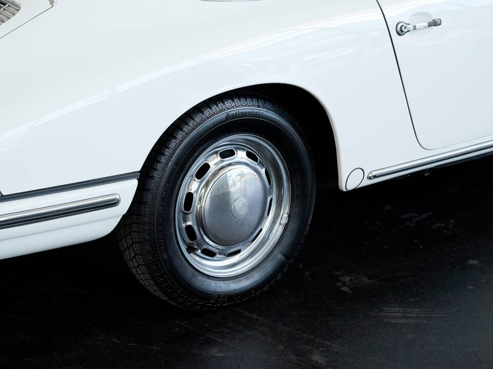 Immagine 37/50 di Porsche 912 (1966)