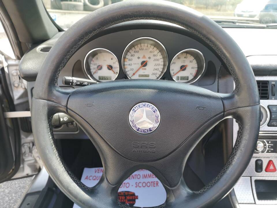 Imagen 6/38 de Mercedes-Benz SLK 200 Kompressor (2002)