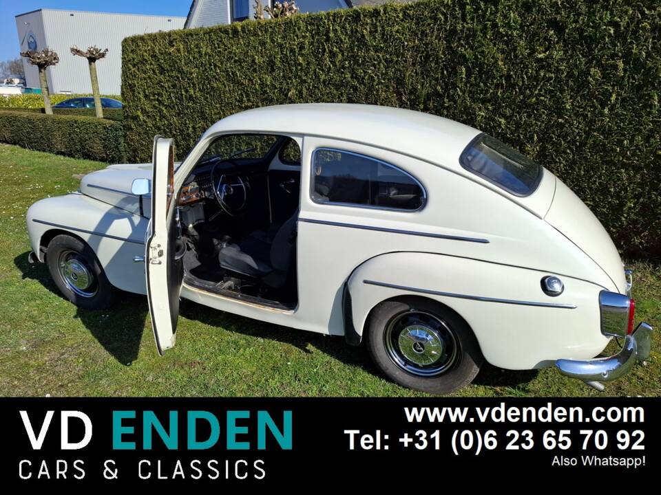Image 30/41 of Volvo PV 544 Sport (1962)