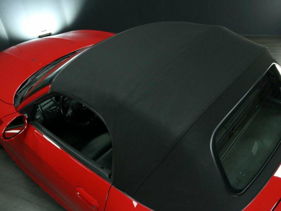 Image 33/50 of BMW Z4 M Roadster (2006)