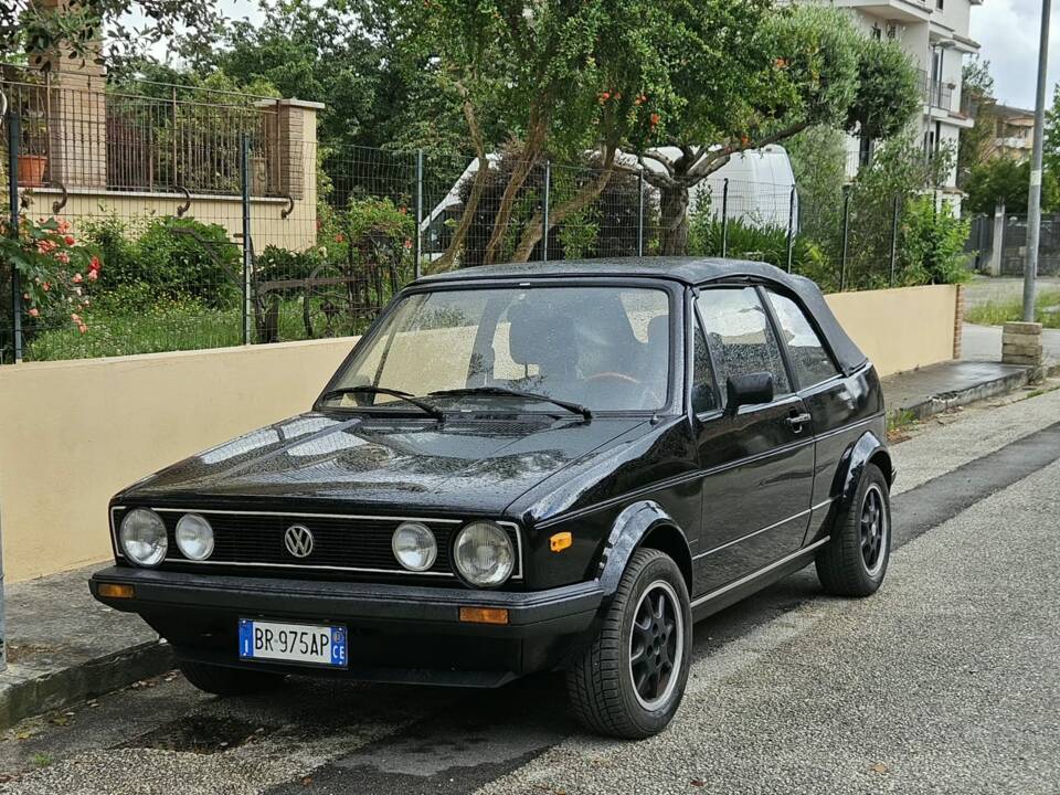 Image 11/128 of Volkswagen Golf Mk I Convertible 1.1 (1981)