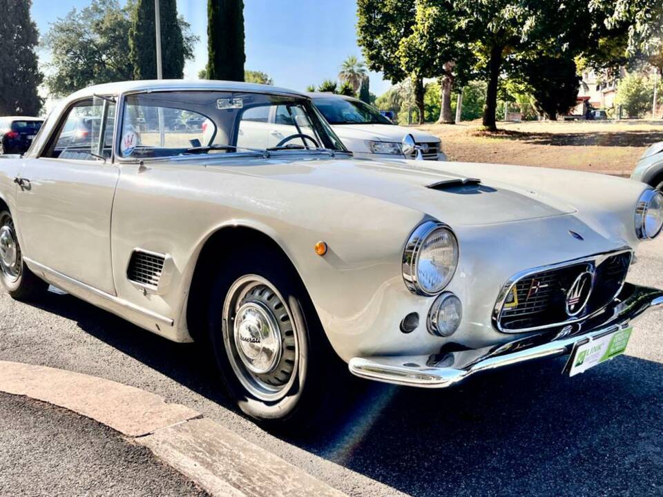 Image 1/50 of Maserati 3500 GT Touring (1959)