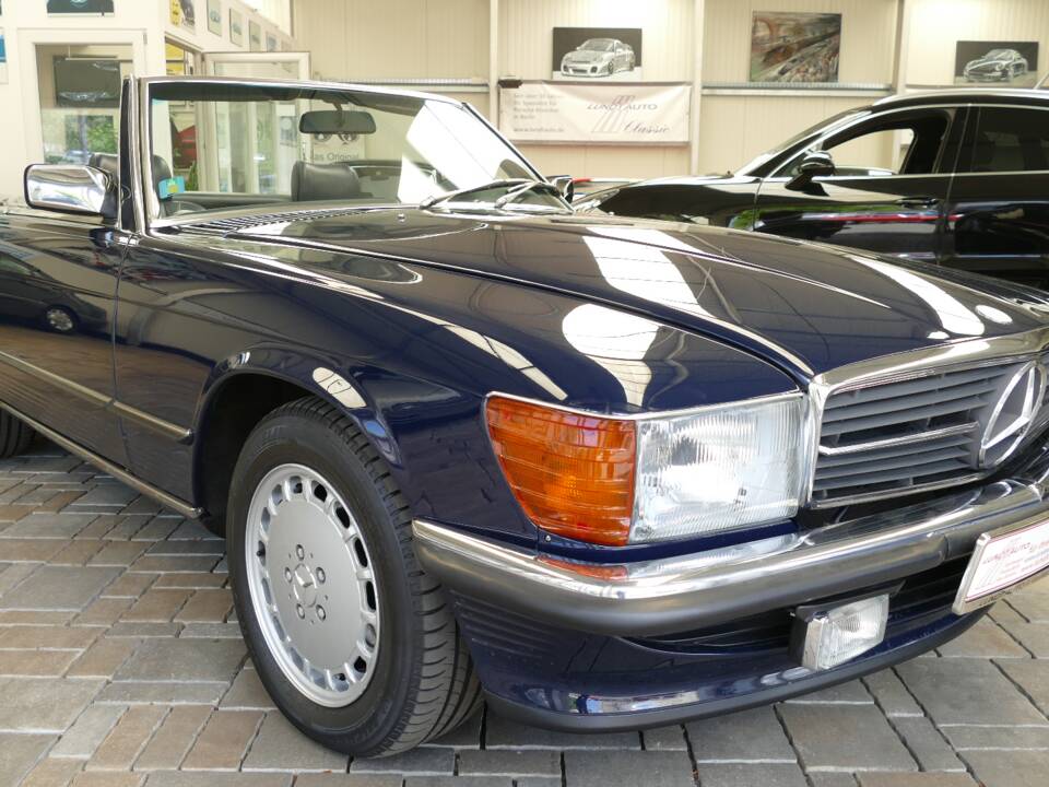 Image 1/22 de Mercedes-Benz 300 SL (1989)