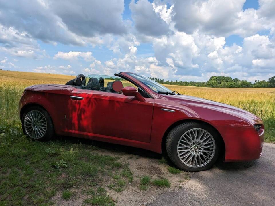 Image 4/29 of Alfa Romeo Spider 2.2 JTS (2008)