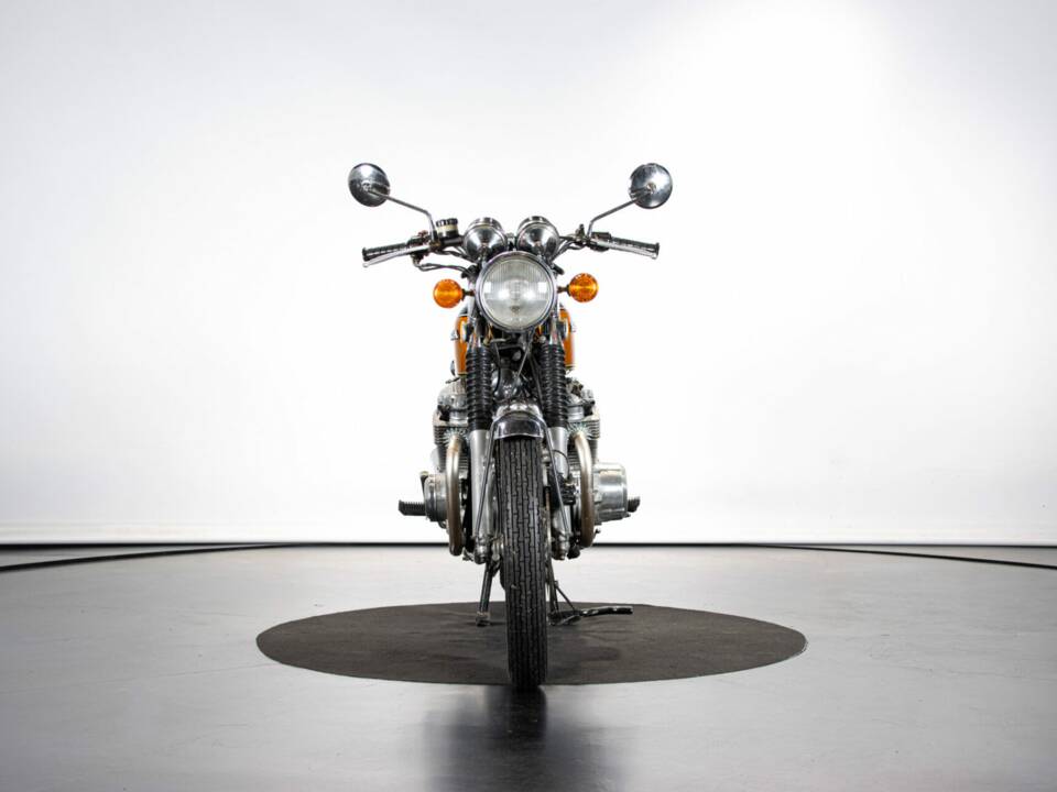 Image 7/50 of Honda CB 750 Four (1975)