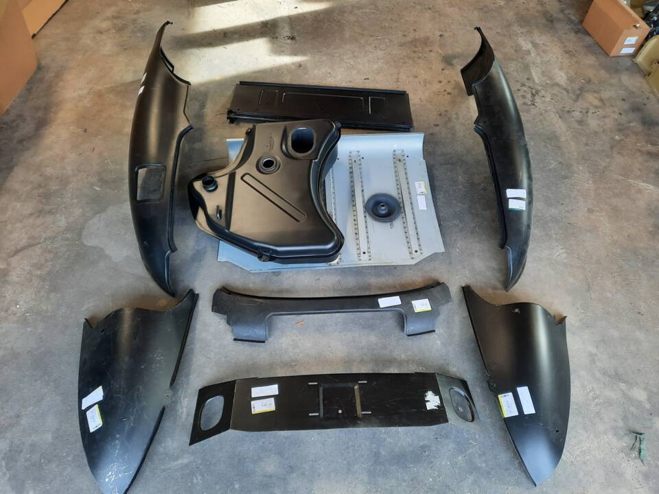 Image 50/74 of Jaguar E-Type 3.8 Flat Floor (1961)