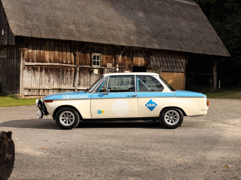 Image 54/80 de BMW 2002 (1975)