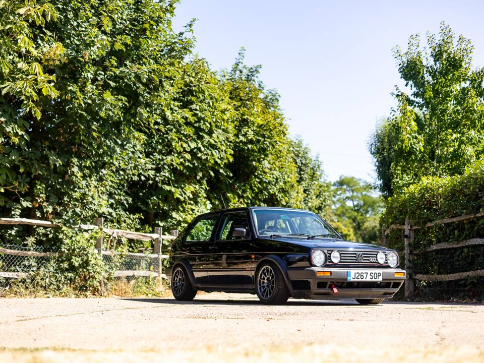 Bild 18/50 von Volkswagen Golf II GTi 1.8 (1991)