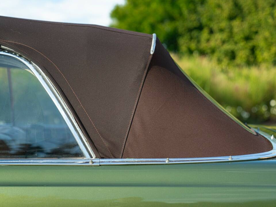 Afbeelding 33/50 van Mercedes-Benz 220 SE b (1964)