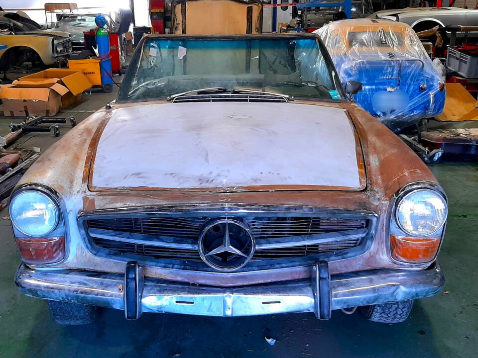 Image 2/20 of Mercedes-Benz 280 SL (1970)