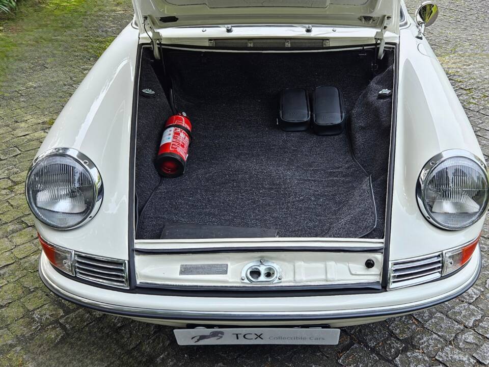 Image 10/17 de Porsche 912 (1966)