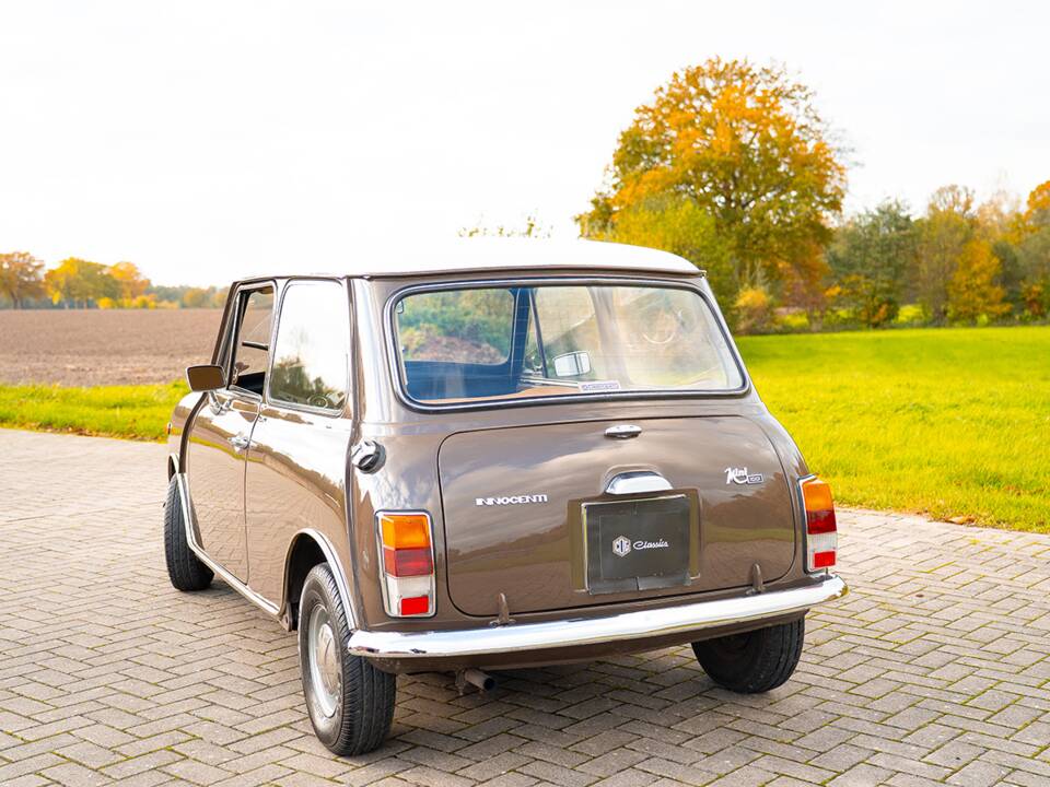Immagine 7/36 di Innocenti Mini 1001 Export (1972)