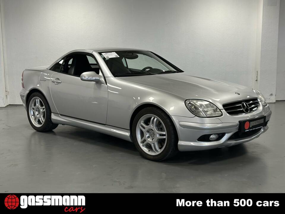 Bild 3/15 von Mercedes-Benz SLK 32 AMG (2001)