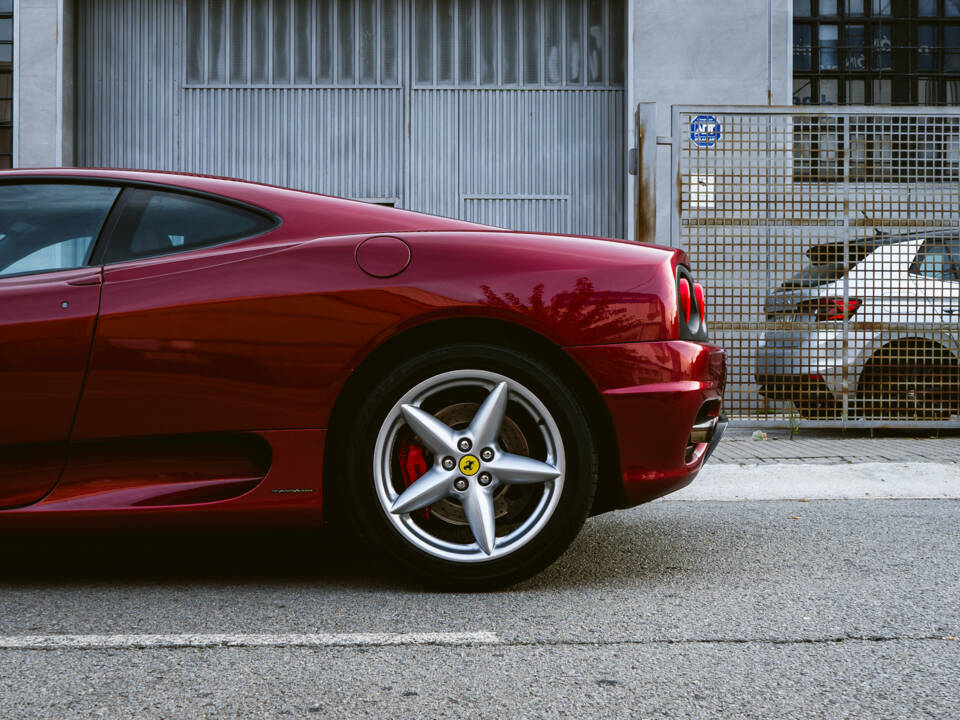 Image 9/27 de Ferrari 360 Modena (2001)