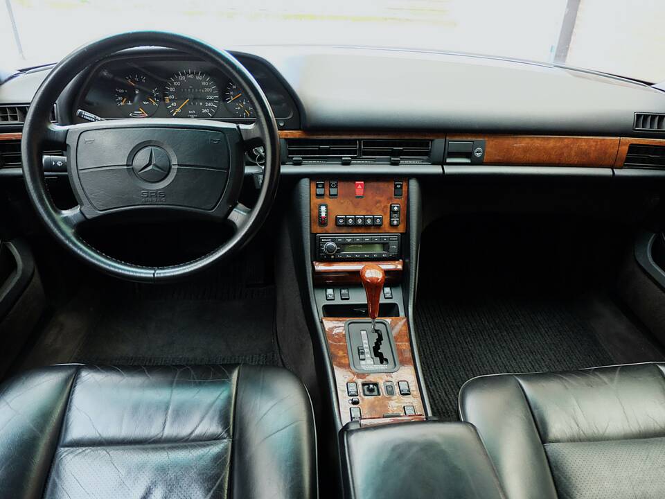 Bild 12/79 von Mercedes-Benz 560 SEC (1991)