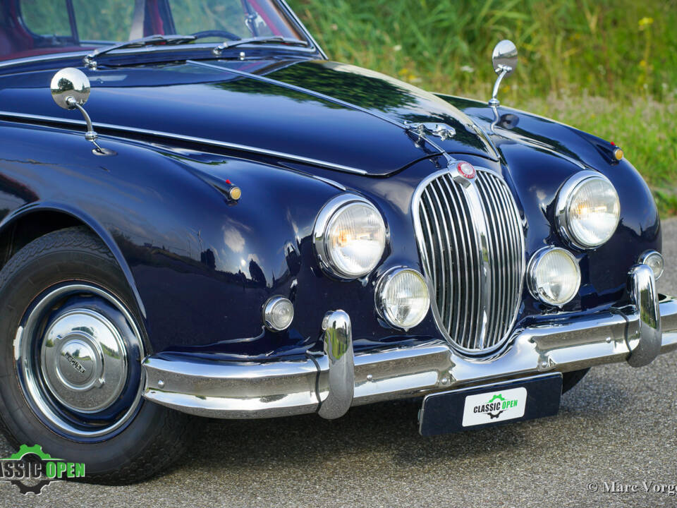 Image 17/32 of Jaguar Mk II 3.8 (1962)