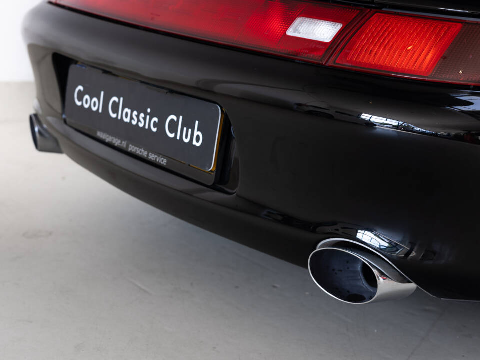 Afbeelding 29/32 van Porsche 911 Carrera 4S (1996)