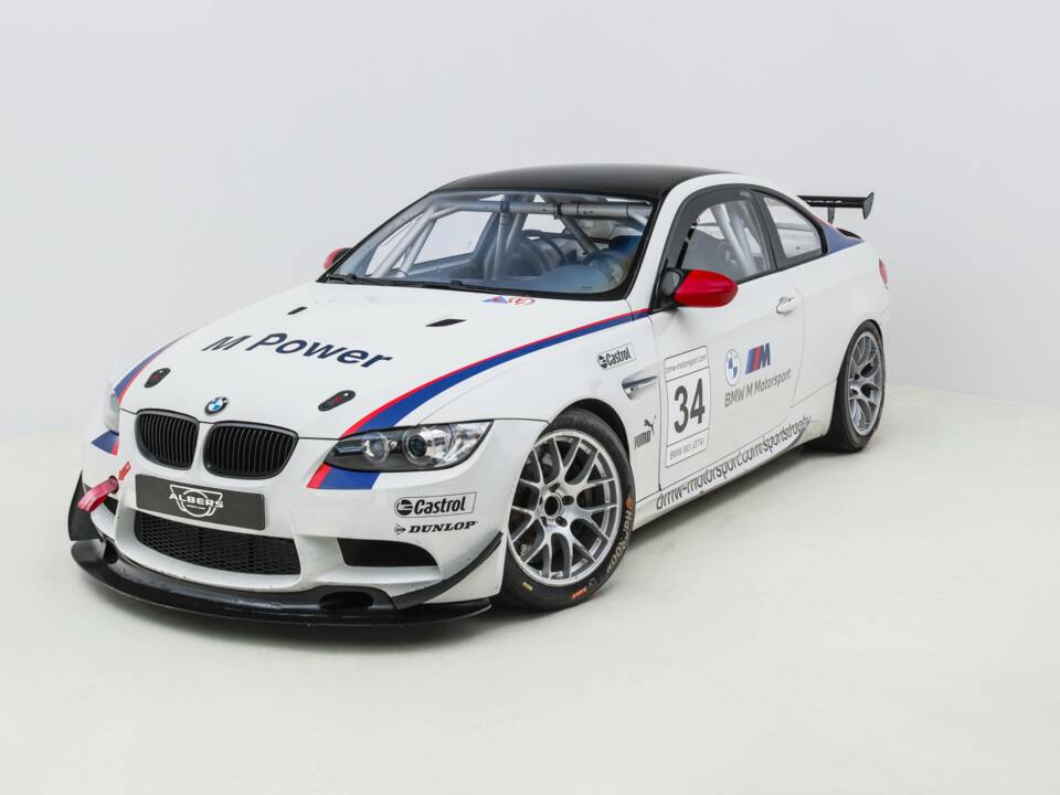 Obraz 1/21 pojazdu BMW M3 (2009)