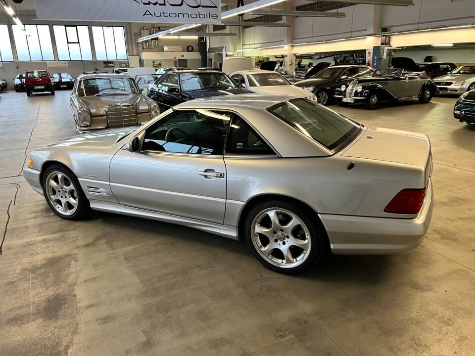 Image 3/82 of Mercedes-Benz SL 500 &quot;Silver Arrow&quot; (2001)