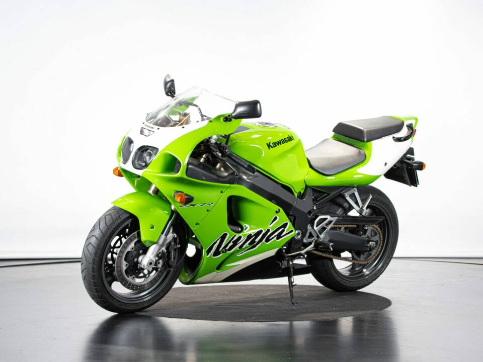 Immagine 8/50 di Kawasaki Ninja 750 ZX-7R (1999)