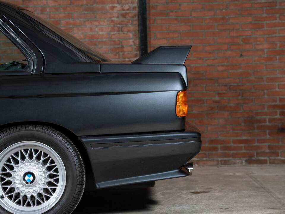 Bild 11/99 von BMW M3 (1986)