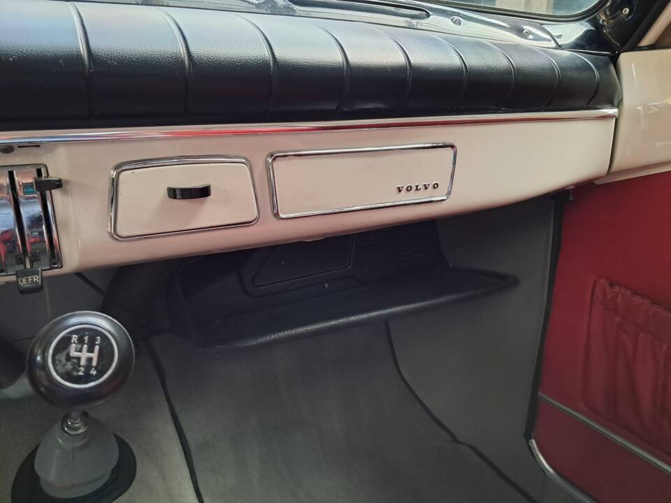 Bild 31/53 von Volvo P 121 (1962)