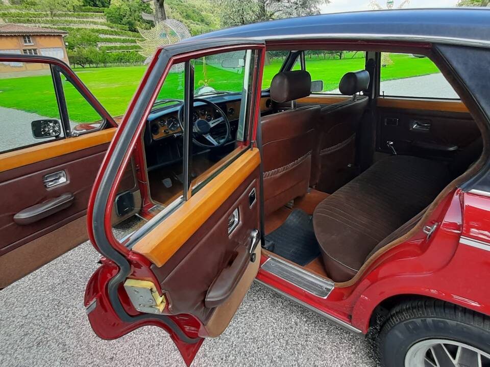 Bild 27/33 von Triumph Dolomite Sprint (1977)