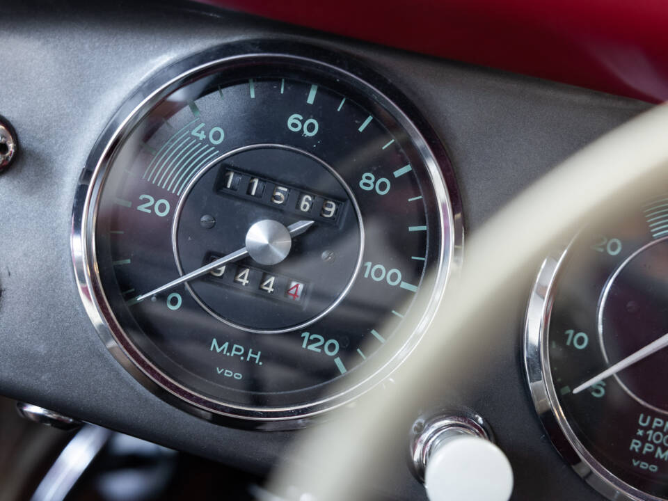 Image 12/34 of Porsche 356 A 1600 (1957)