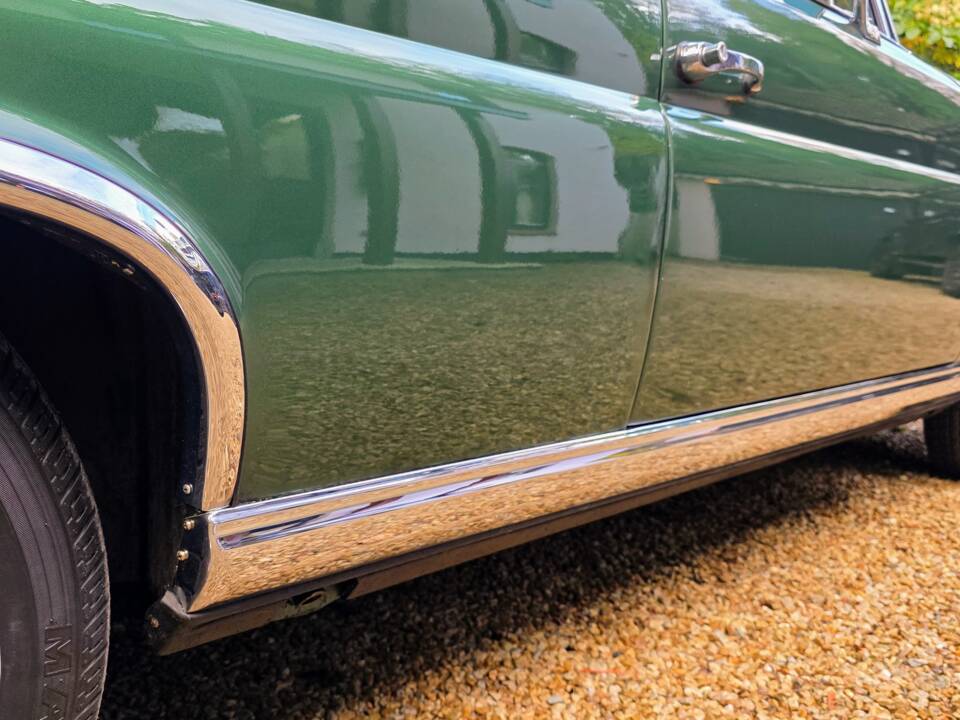 Bild 24/72 von Mercedes-Benz 280 SE 3,5 (1970)