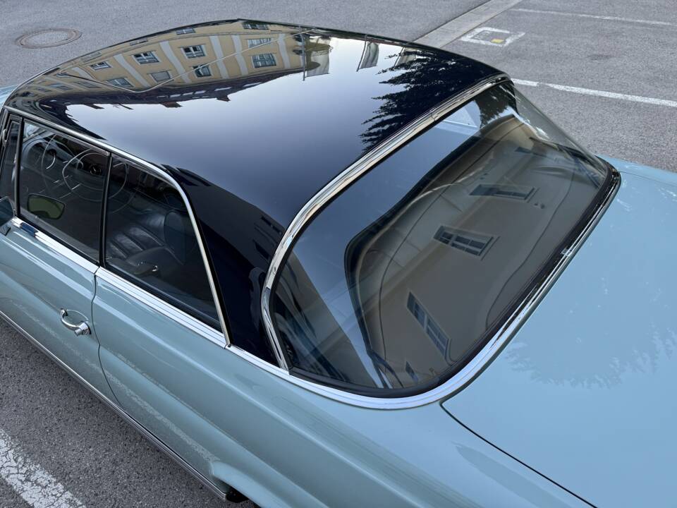 Bild 13/54 von Mercedes-Benz 280 SE (1970)