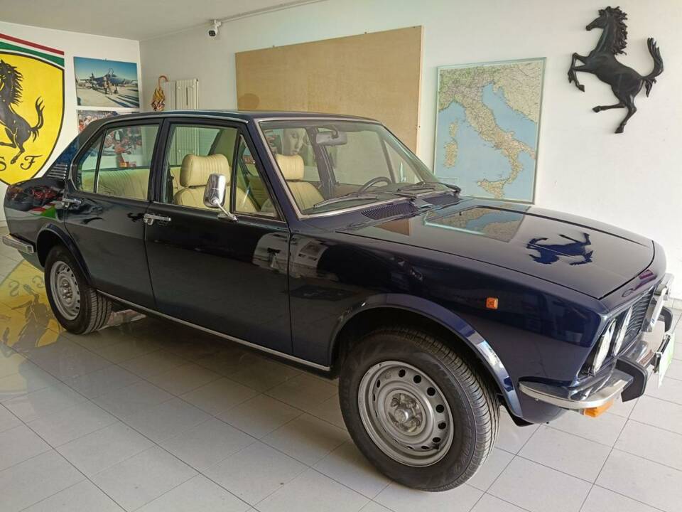 Bild 2/50 von Alfa Romeo Alfetta 1.6 (1979)