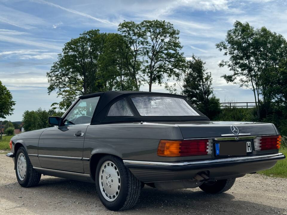 Image 5/16 of Mercedes-Benz 560 SL (1988)