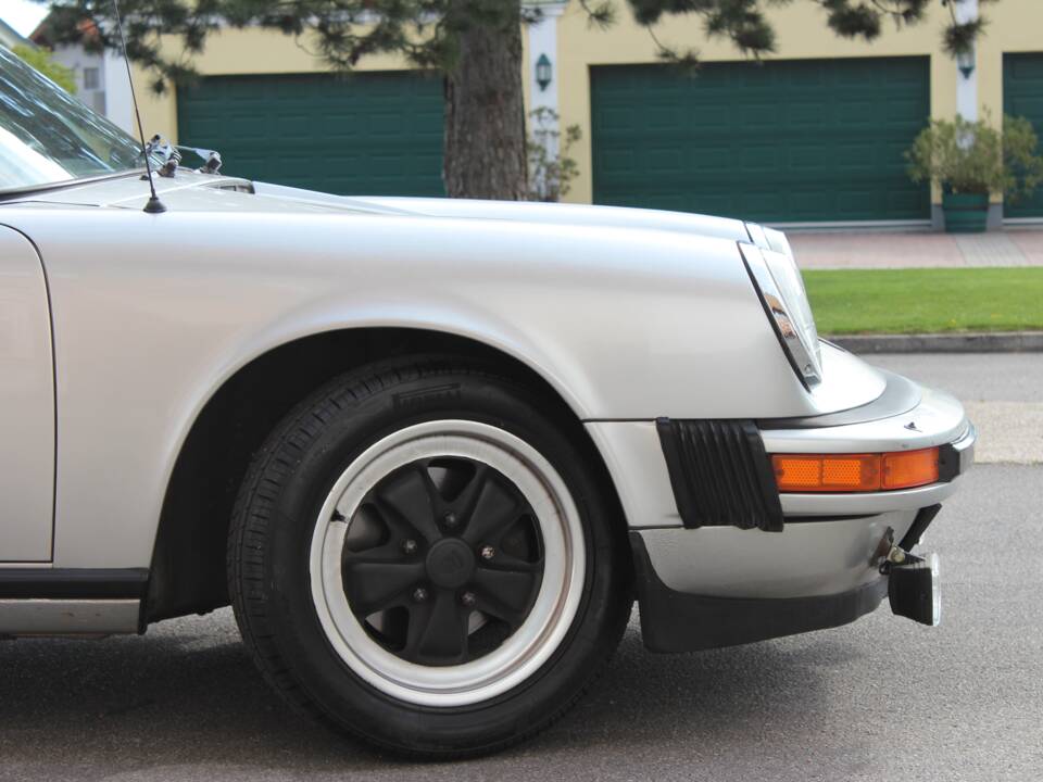 Bild 8/19 von Porsche 911 SC 3.0 (1982)